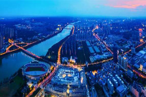 不比不知道，这就是万达旁商铺与普通商铺的区别